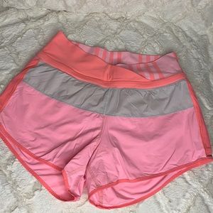 Lululemon Sorths Size 4